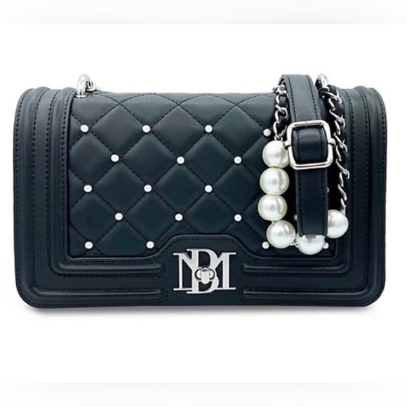 Badgley Mischka Handbags - Badgley Mischka Letter Lock Pearl Crossbody